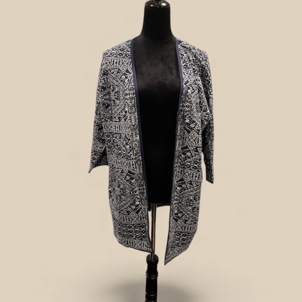 Chico’s Navy/White Geometric Open Front Cardigan Duster Sweater (Chico’s 3)